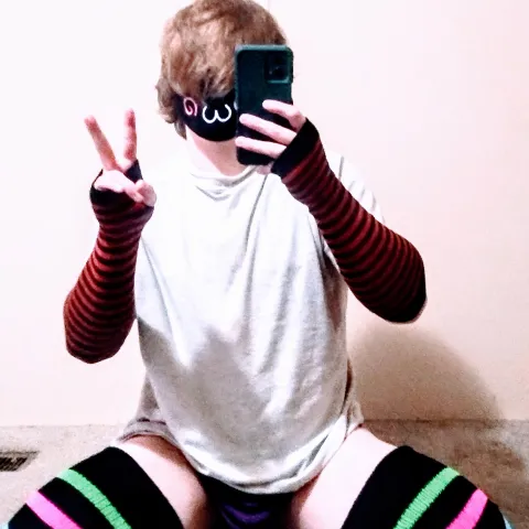 @femboyalfie