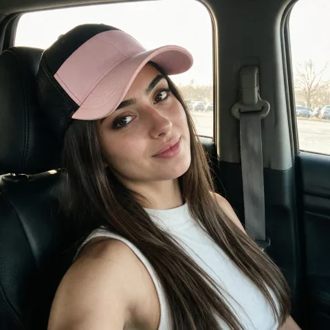 @flightwithelena
