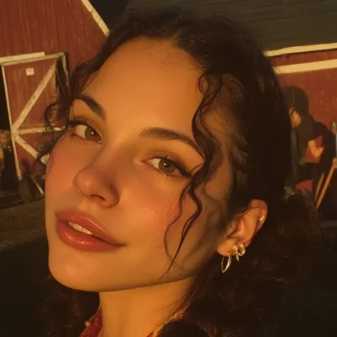 @goldgirlbeth