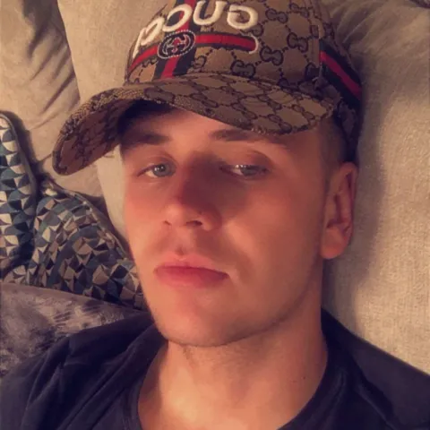 @harvooo