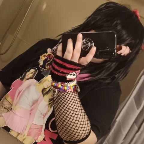 @honeybun18