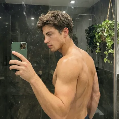 @ian_arango111