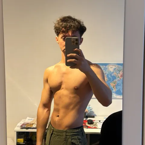 @icykaii_