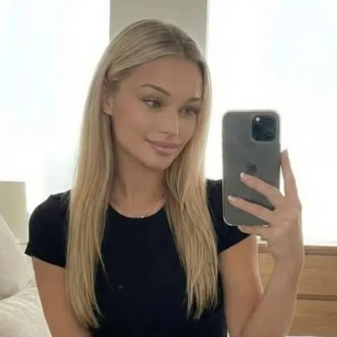 @isabellasecret