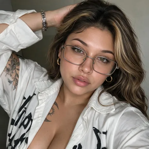 @itsmilavee2
