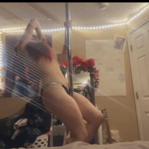 @itsykhalli