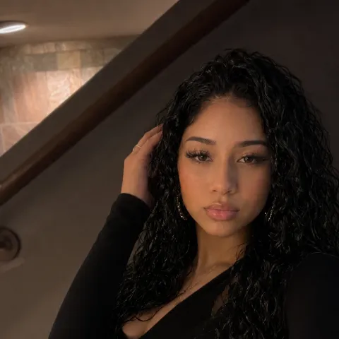 @itzcarmenn