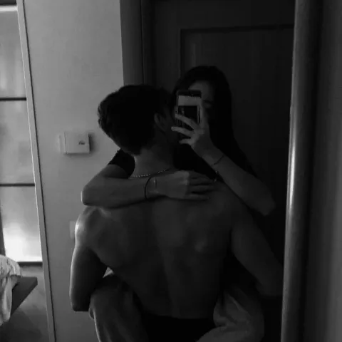 @justrianna