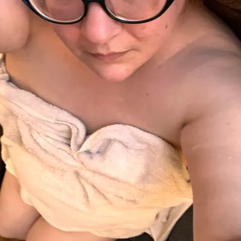 @kelseaconstance