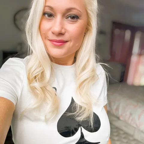 @kimbrrrjaxxx
