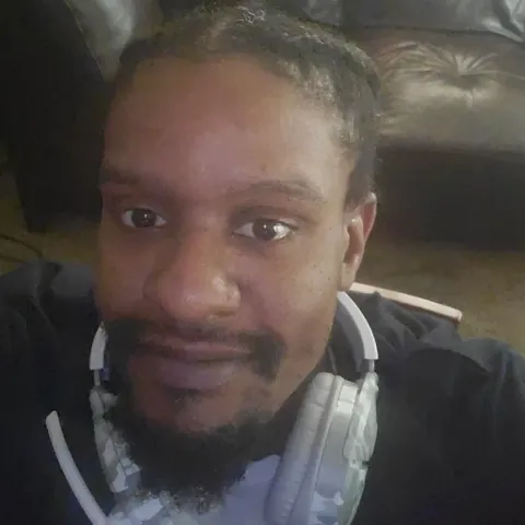 @kingjr409