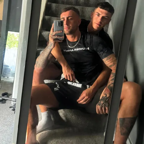 @krisandtom