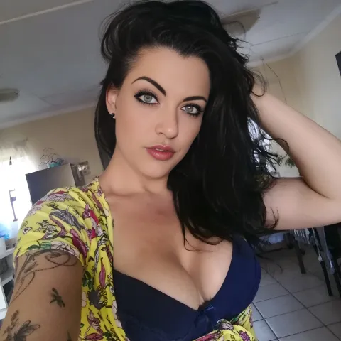 @skyeblye