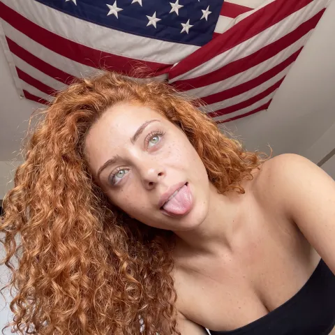 @tayla_blair
