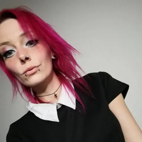 @_crazy_michelle91_