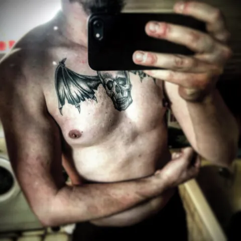 @adriano_big_cock