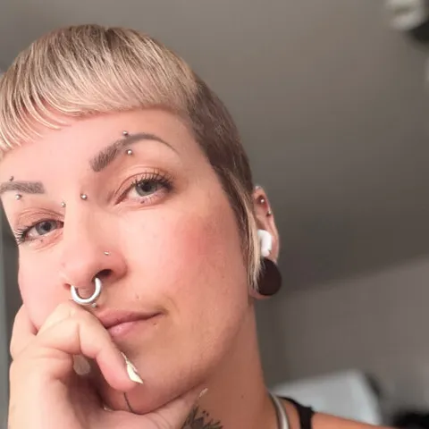 @black_tulip