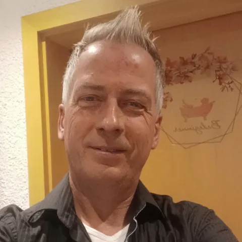 @castingdaddy