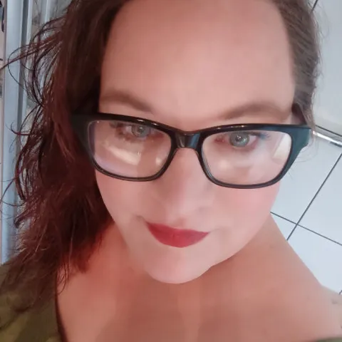 @curvylady92