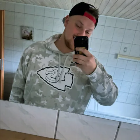 @joggi97