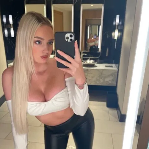 @lara-sophie