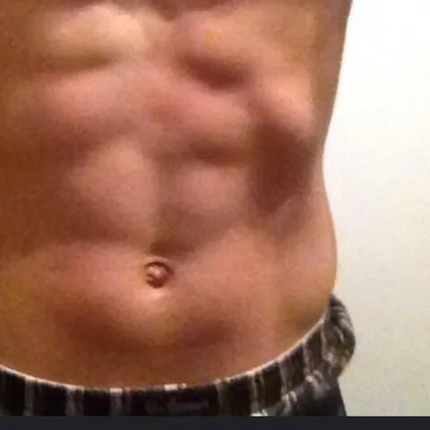 @leon12152626