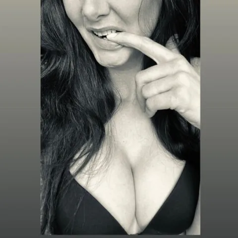 @lovely_helene