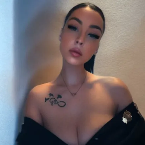 @m.i.l.f