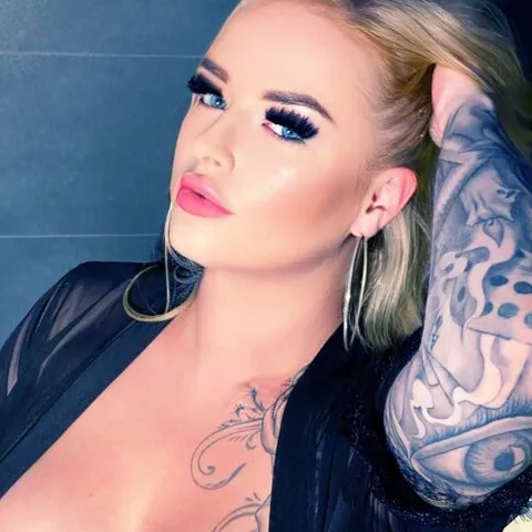 @mialove666