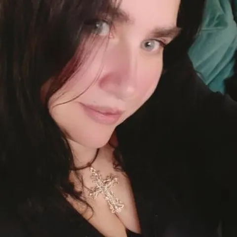@misspetra