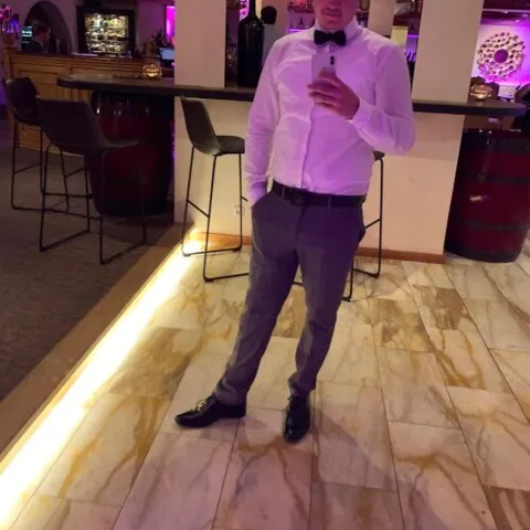 @mrsecret1997
