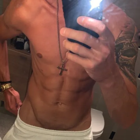@naughtylife94