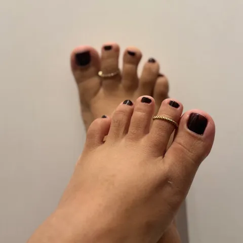 @saltycarameltoes