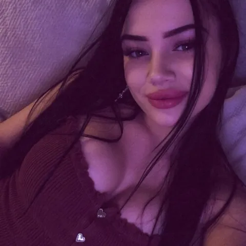 @shellybttn_