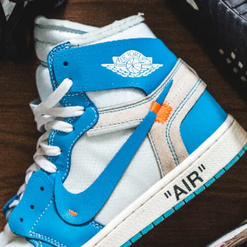@sneakerboy_67