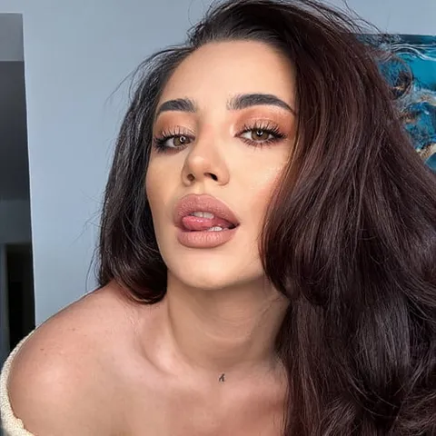 @sophiegee