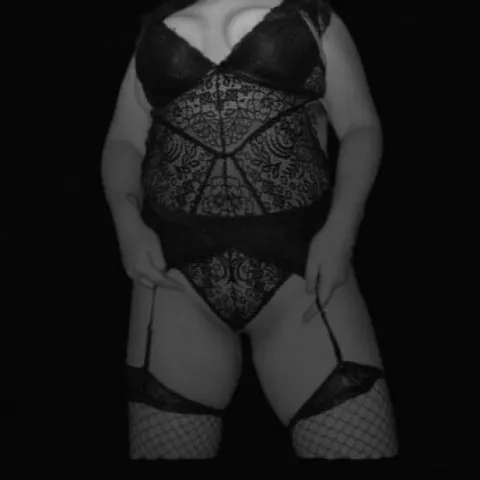 @squirtqueen12