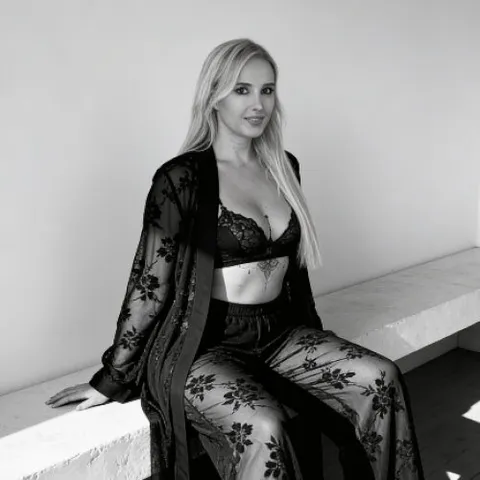 @thats_lou