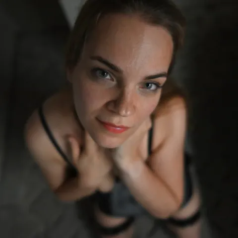 @tied.up.phine