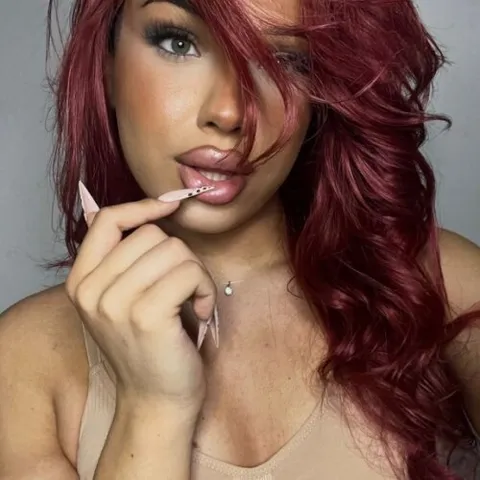 @transfrau.vanessa