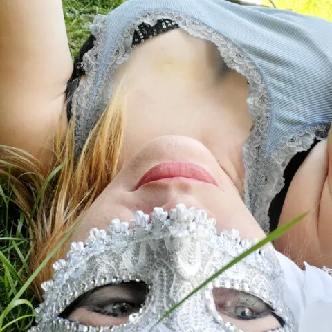 @u01256402s