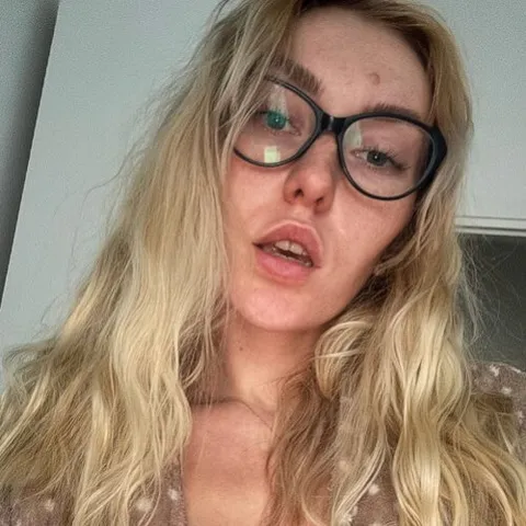 @xmarielust