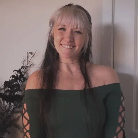 @aliceblack