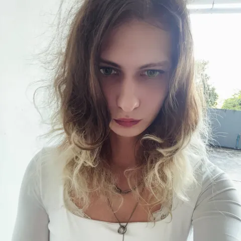 @alicepinkhead