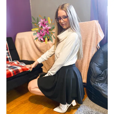 @alluringlily_