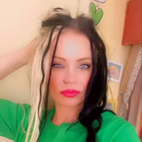 @baddestbitcha305