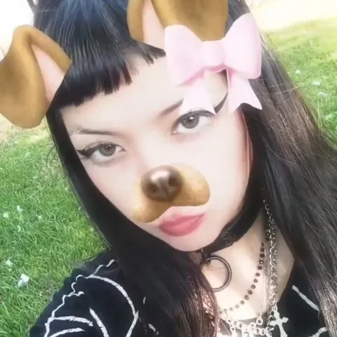 @bunnyd0ll