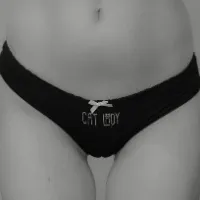 @catlady_