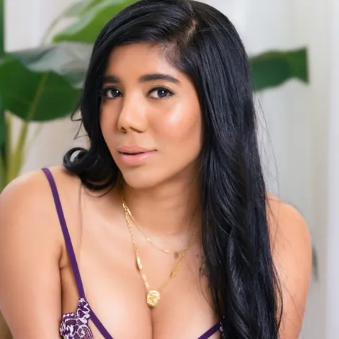 @diabellaeclair