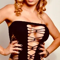 @emberlymonroe